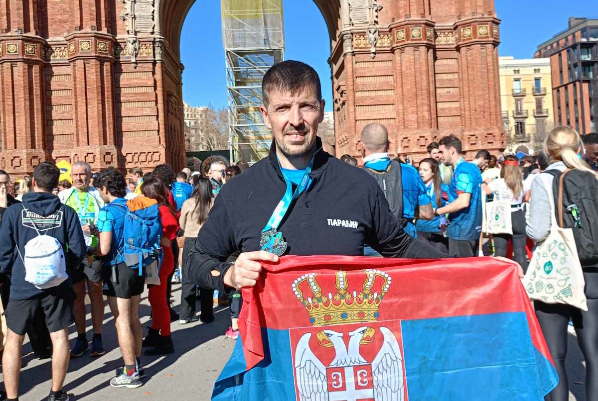 Paraćinac Saša Petrović među 28.000 takmičara na polumaratonu u Barseloni